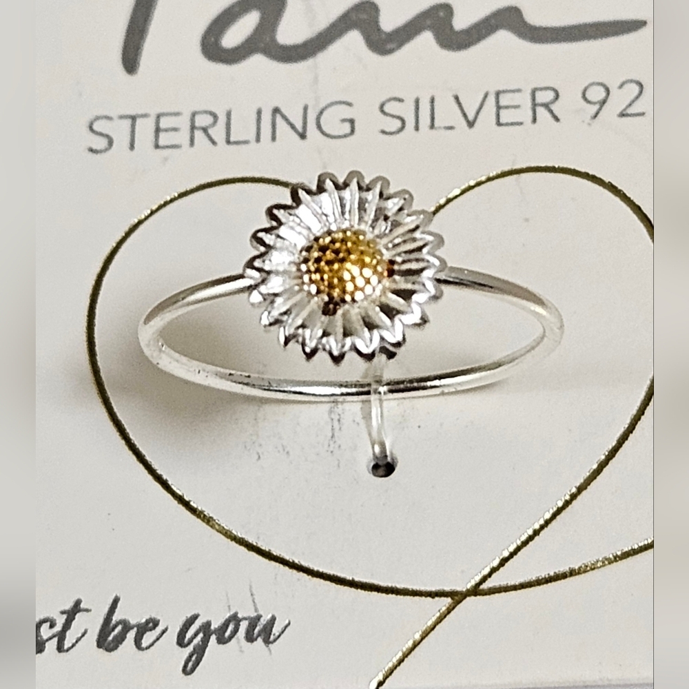 I AM .925 STERLING SILVER & GOLD PLATED DAISY FLOWER RING